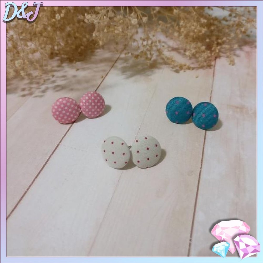💎✨ Polkadot Button Earrings